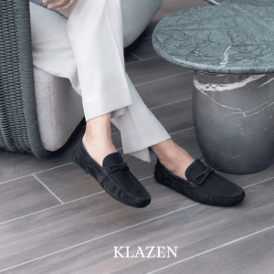 Saddle Strap Suede Black loafer